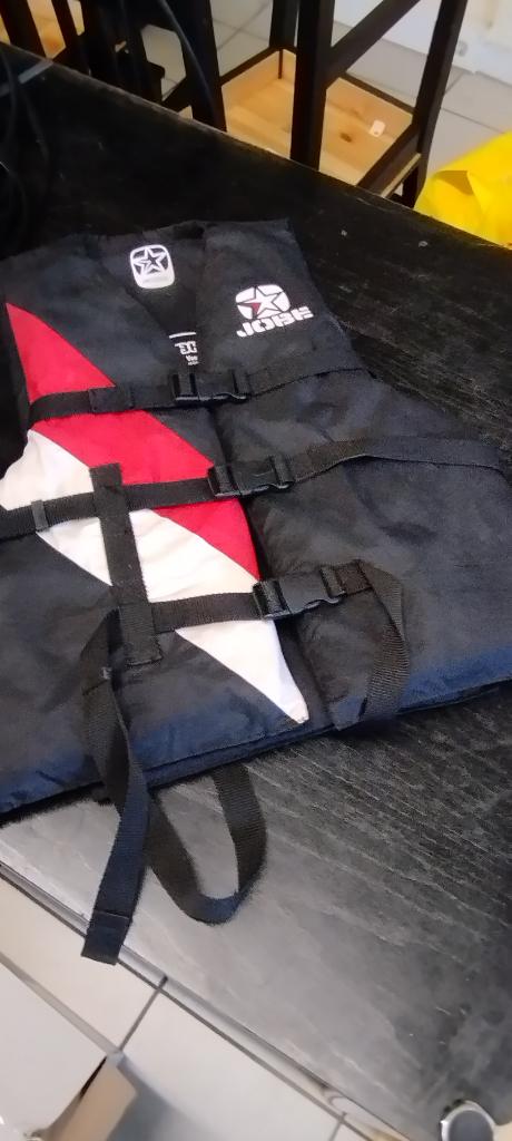 Gilet universel Jobe pour sports nautiques, Watersport en Boten, Watersportkleding, Ophalen, Jobe, Zo goed als nieuw, Dame of Heer