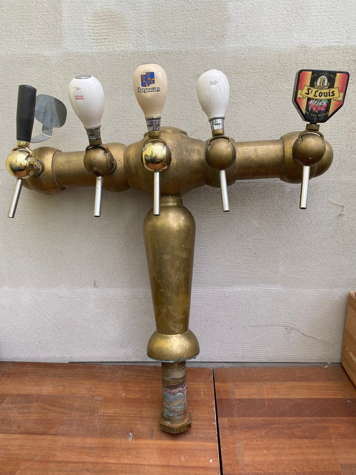 Oude koperen bierpomp, Ophalen, Koper