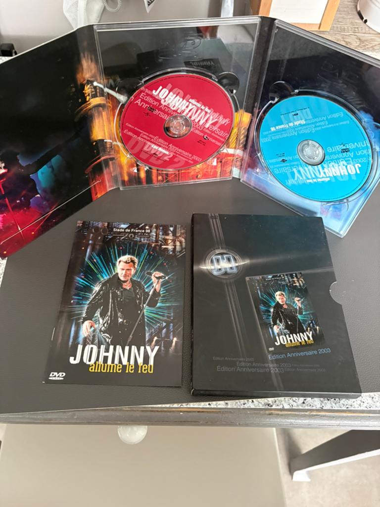 Coffret de 2 DVD « JOHNNY HALLYDAY, STADE DE FRANCE 1998 », Enlèvement ou Envoi, Comme neuf, Coffret