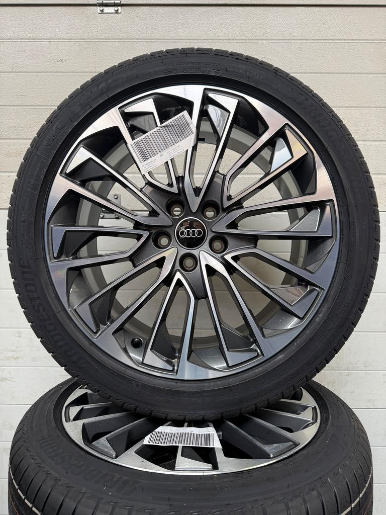 NIEUW 19’’ AUDI A6 AUDI A7 VELGEN ZOMERBANDEN AO ORIGINEEL, Auto-onderdelen, Banden en Velgen, 19 inch, 245 mm, -, -
