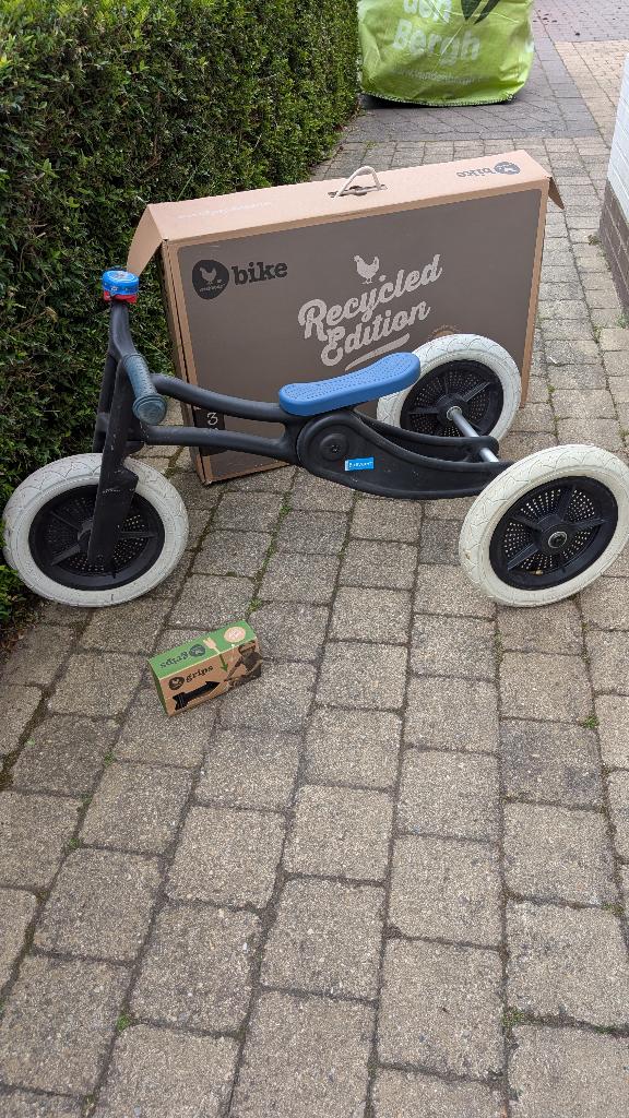 Kinderfiets wishbone, Fietsen en Brommers, Fietsen | Kinderfietsjes, Ophalen, Zijwieltjes, Wishbone bike, Minder dan 16 inch