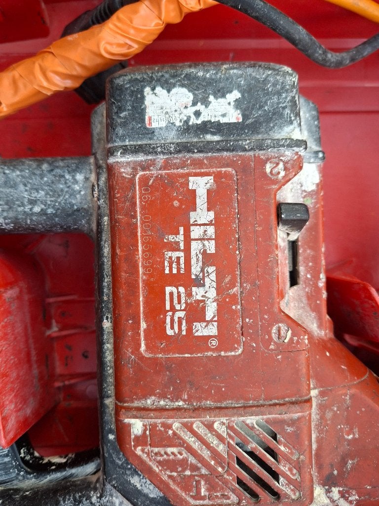 Hilti boormachine TE25, Gebruikt, Klopboormechanisme, 400 tot 600 watt, Ophalen