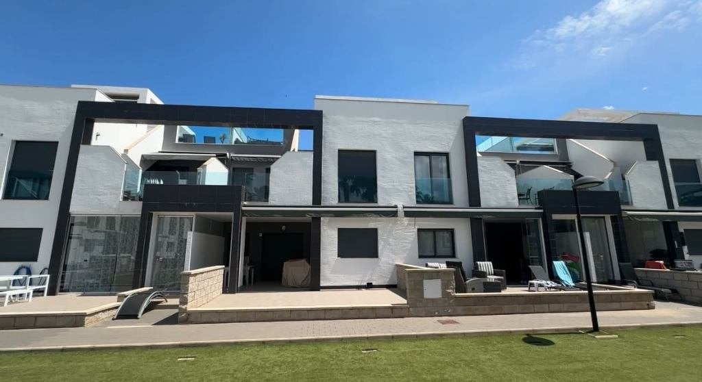 Penthouse avec terrasse près du boulevard La Zenia, Immo, Étranger, Espagne, Appartement, Autres