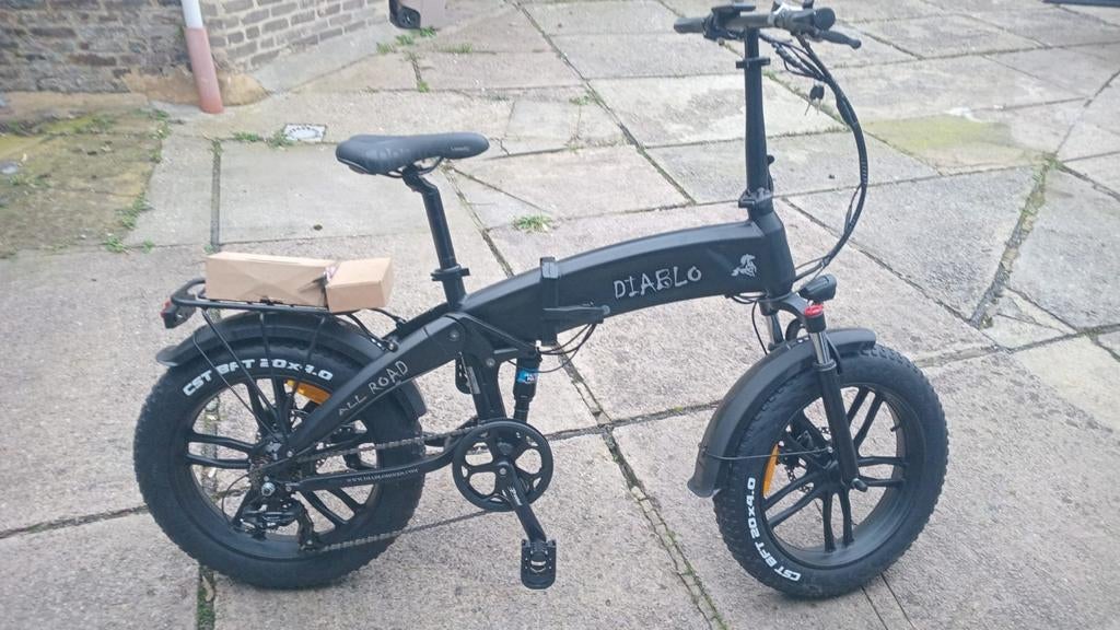 Velo electric Diablo neuf jamais utilisé, Enlèvement