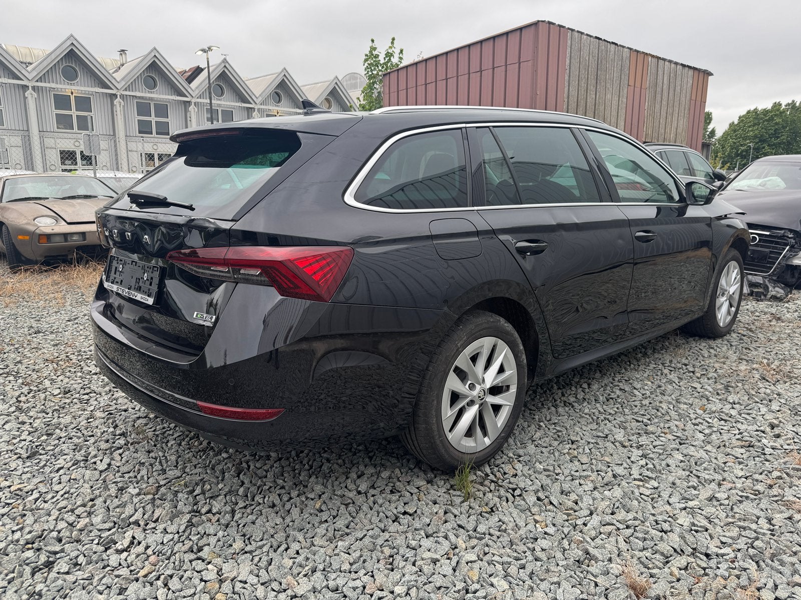 Skoda Octavia Combi 1.5 Tsi Dsg Accidentée 09/24 58.000km, Autos, Achat, Entreprise, https://public.car-pass.be/vhr/6e63558d-2969-4760-81d8-a2ae3acf15a0
