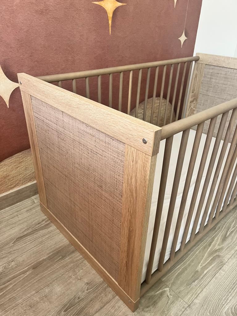 Meegroei babybed inclusief matras, Ophalen, Zo goed als nieuw