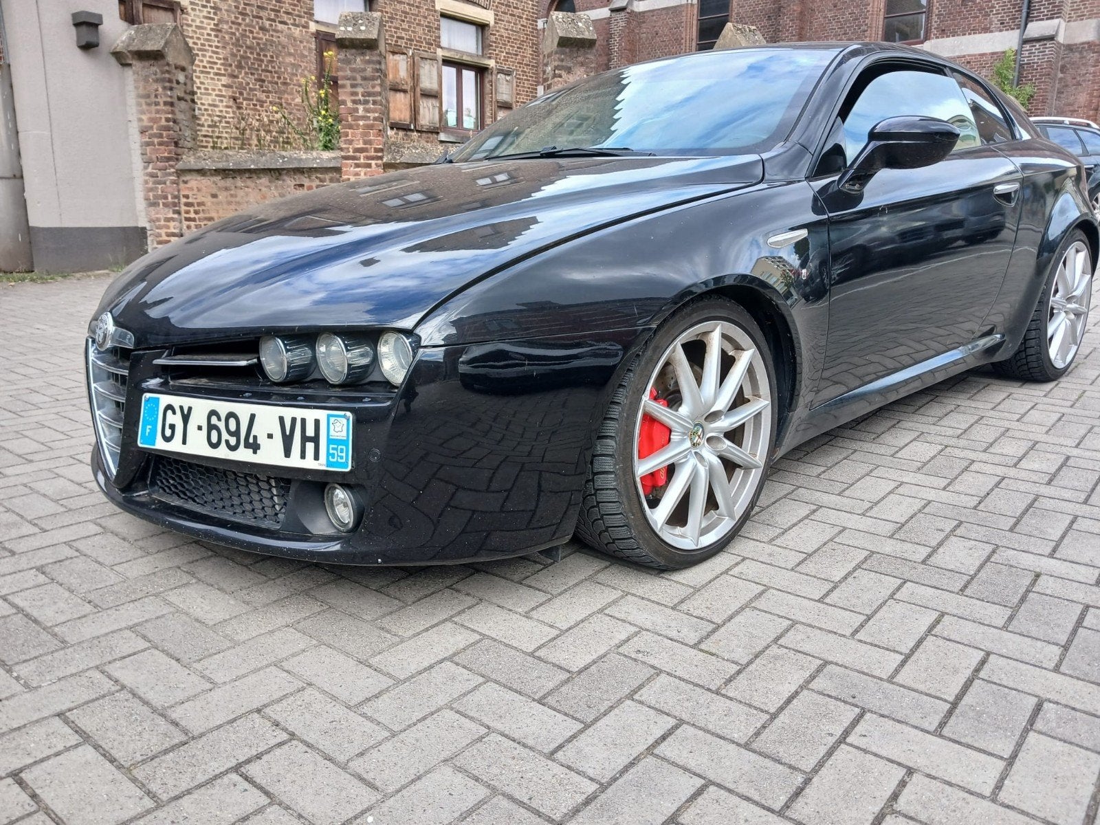 ALFA ROMEO BRERA TI A SAISIR CONDITION MARCHAND 2L4 PREPARÉ, Auto's, Voorwielaandrijving, 4 zetels, Brera, Zwart