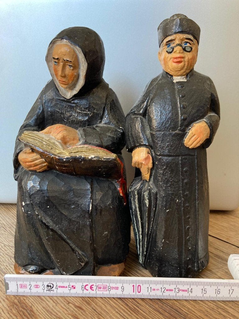Set van 2 religieuze beeldjes, Ophalen