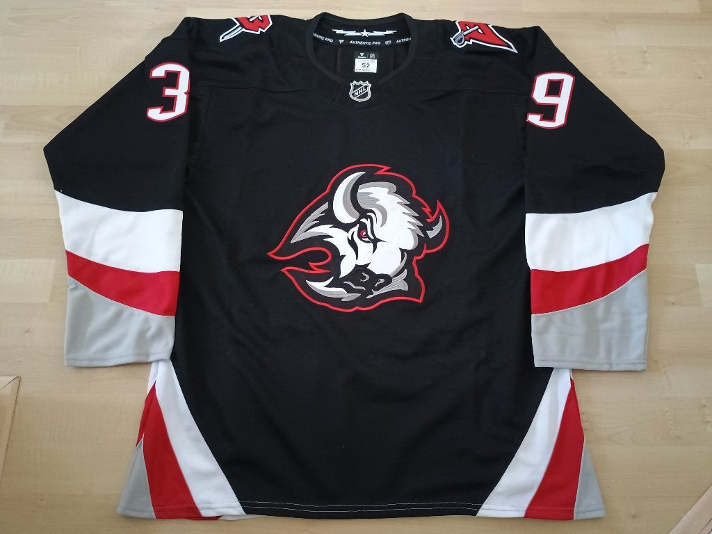 Buffalo Sabres Jersey Hasek maat: L, Sport en Fitness, IJshockey, Ophalen of Verzenden, Nieuw, Kleding