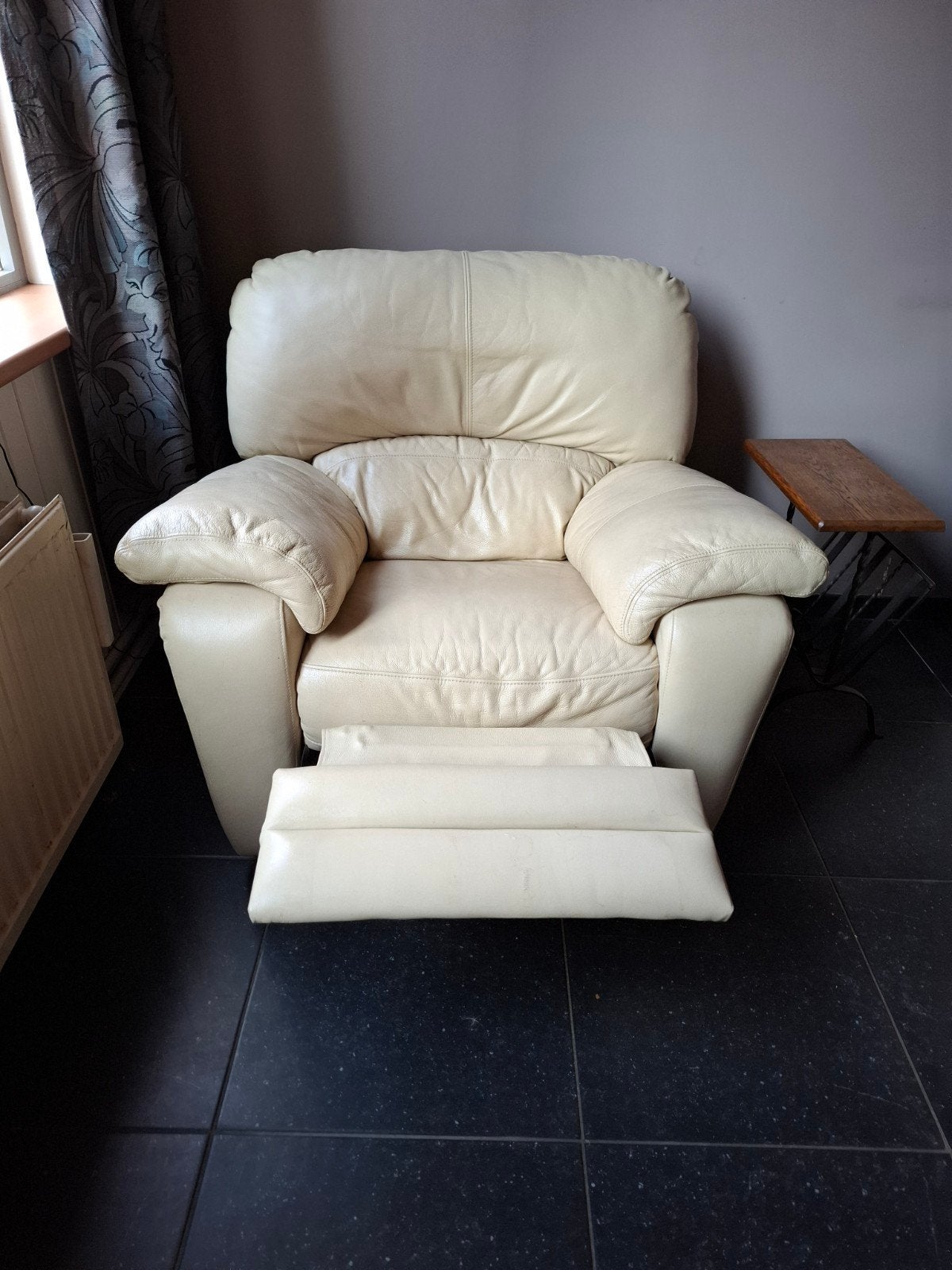 Beige leren fauteuil, Huis en Inrichting, Fauteuils, Leer