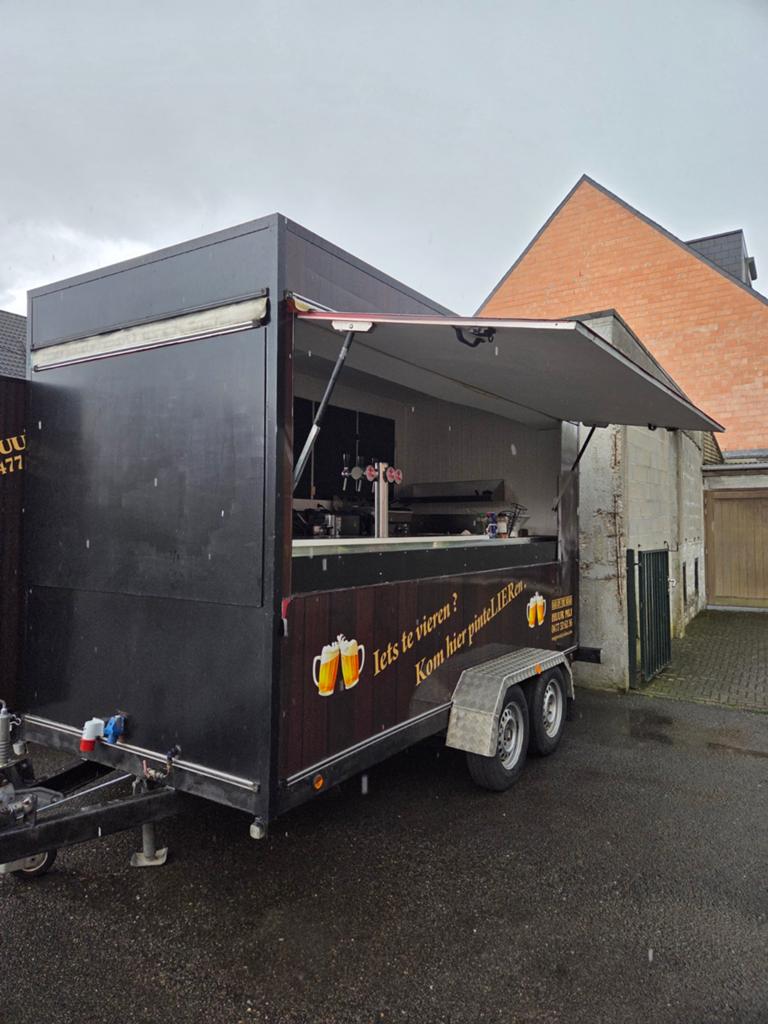 Combi food/tapwagen te koop of te huur vanaf, Ophalen