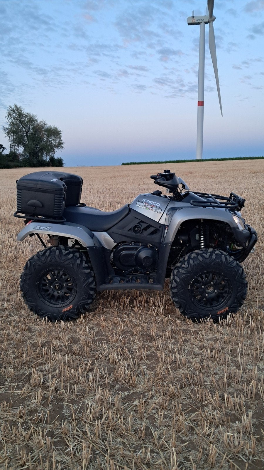 kymco mxu 465 i, 12 à 35 kW, 450 cm³, 1 cylindre