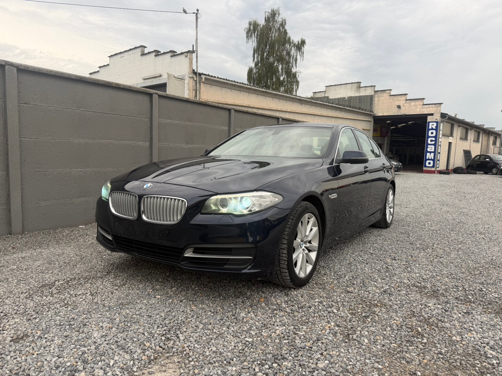 BMW 520d AUTOMATIC*FACELIFT*LED*NAVI*EURO6b, Automaat, Achterwielaandrijving, 1995 cc, 4 cilinders