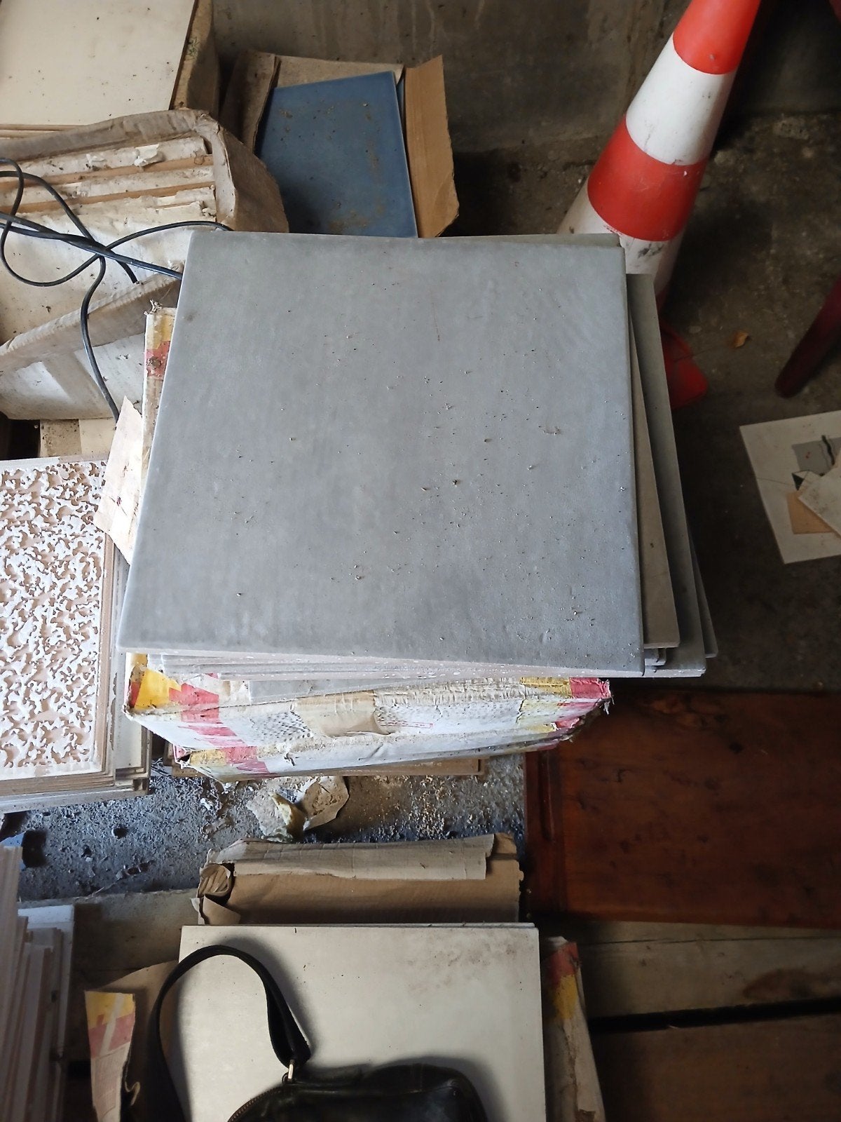 Carrelage sol 31.5 x 31.5, Bricolage & Construction, Dalles & Carrelages, Enlèvement