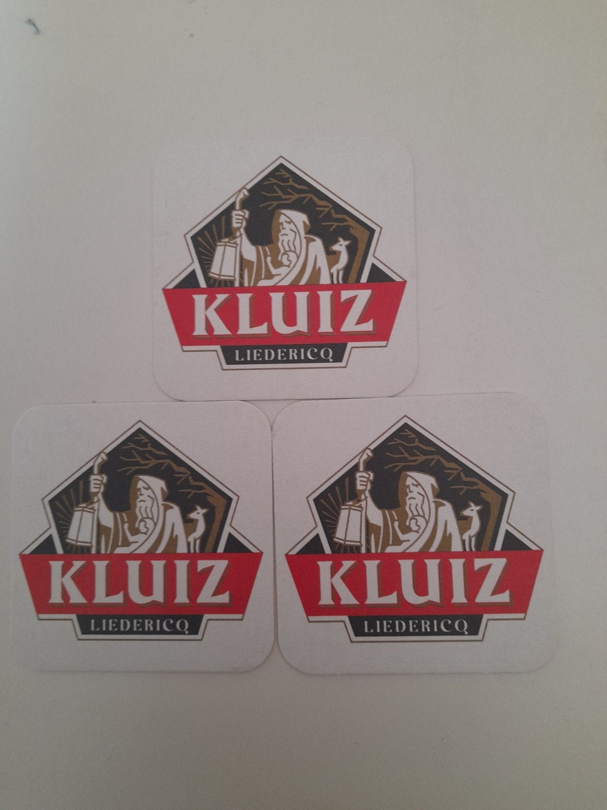 3 viltjes liedericq kluiz(Kluisbergen), Ophalen of Verzenden