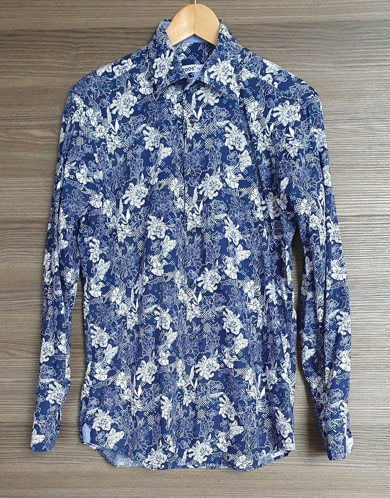 Chemise imprimée pour homme, XOOS, taille M, parfait état, Vêtements | Hommes, Chemises, Enlèvement ou Envoi, Comme neuf, Bleu