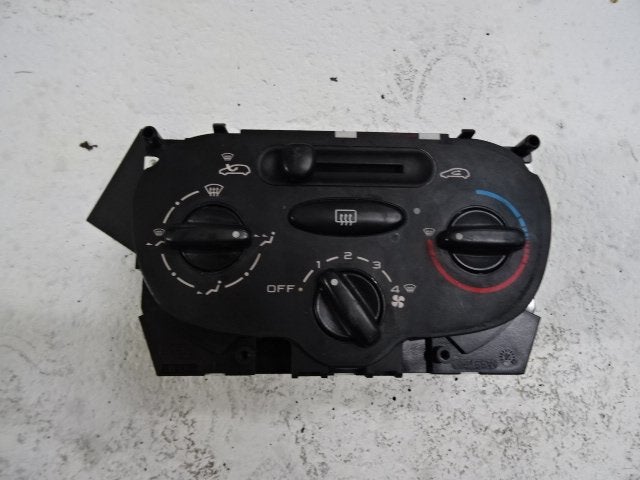 BEDIENINGSPANEEL VERWARMING Peugeot 206+ (2L / M) (99210), Gebruikt, Peugeot