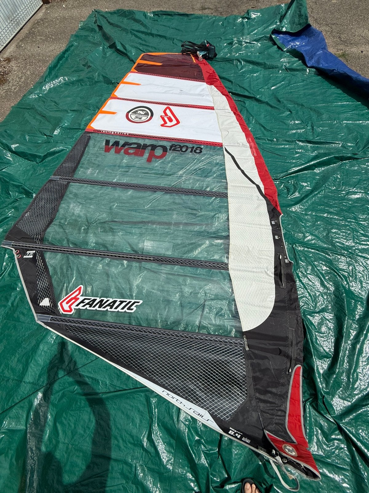 North Sails Warp 8.4 - 2018 + mast, Watersport en Boten, Windsurfen, Ophalen, Gebruikt, North Sails, Mast