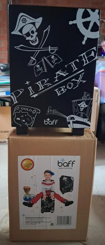 Drum box pirate/cajon, Musique & Instruments, Enlèvement ou Envoi