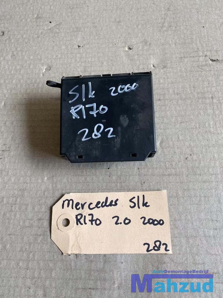 MERCEDES SLK R170 Zekeringkast A1705450301, Auto-onderdelen, Elektronica en Kabels, Gebruikt