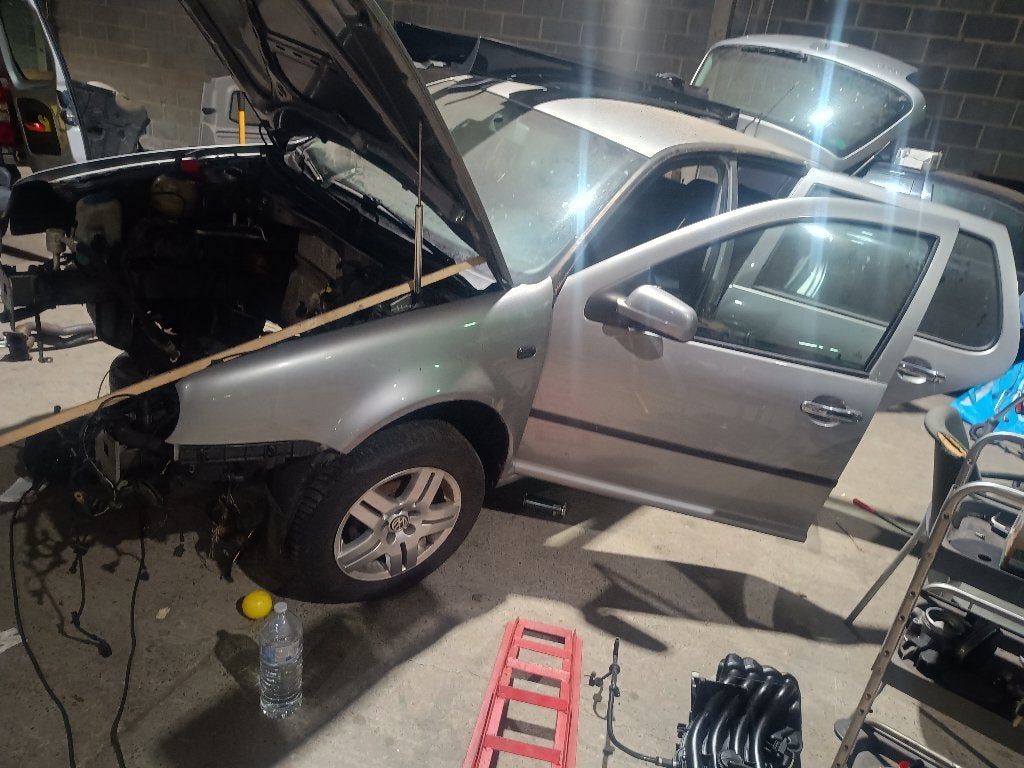 Volkswagen Golf4 1.6, Enlèvement ou Envoi, Volkswagen