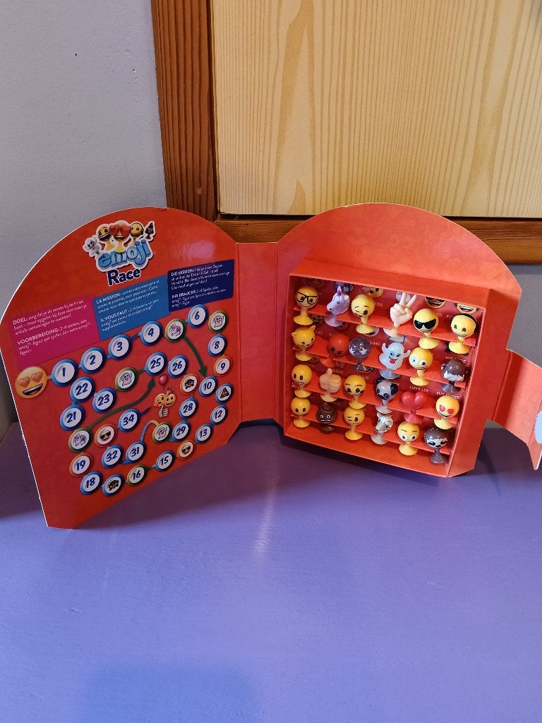 Emoji box. (2019), Aldi, Enlèvement ou Envoi