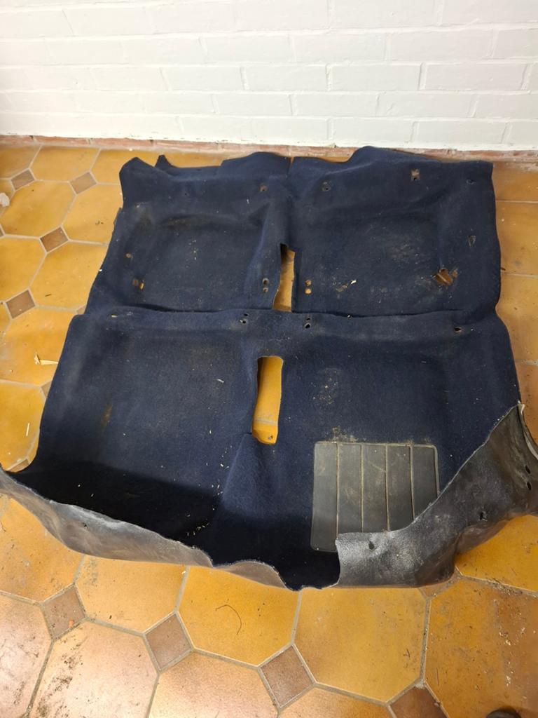 Tapis Peugeot 205, Enlèvement, Peugeot