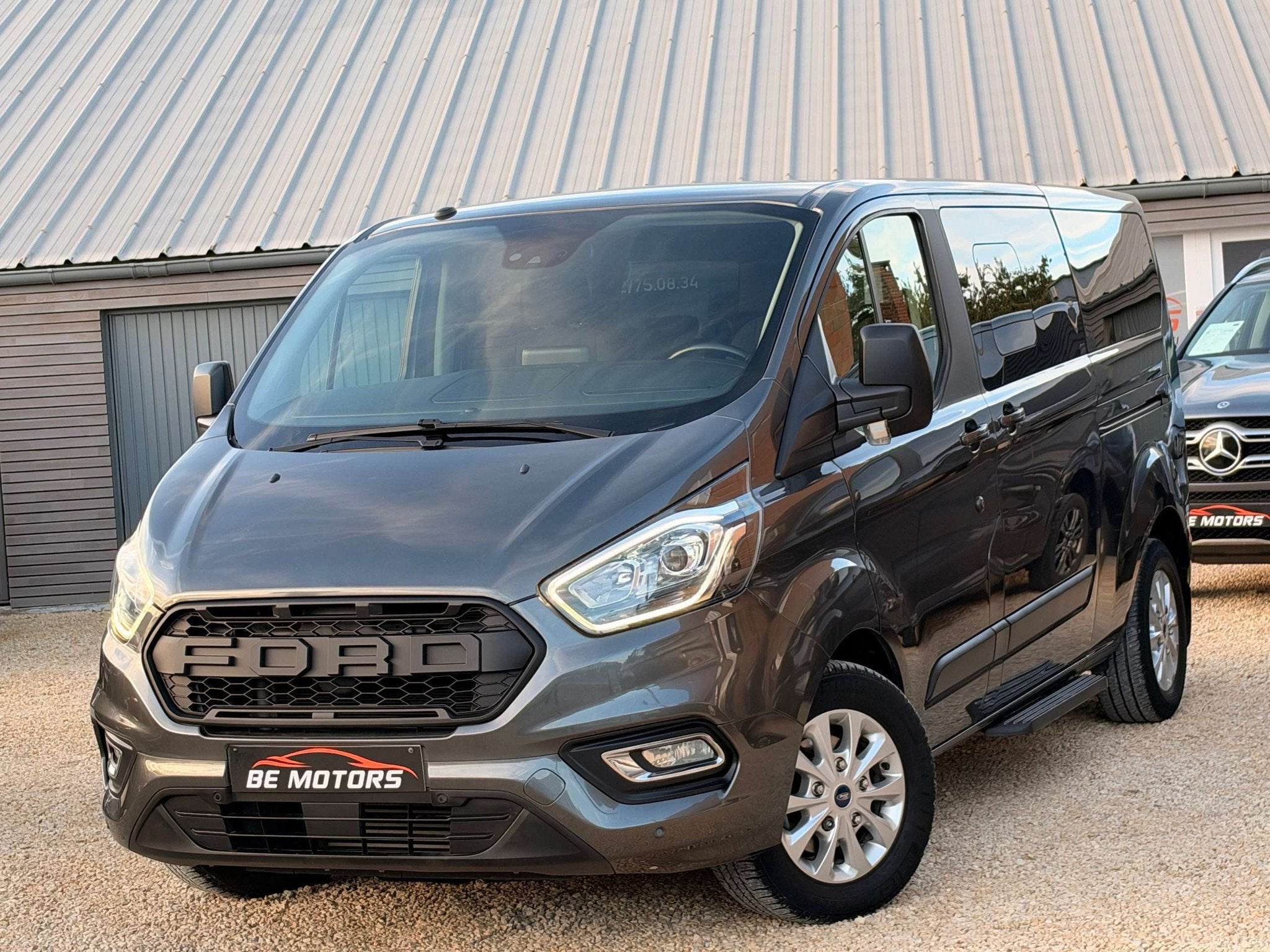 Ford Tourneo Custom 2.0 TDCi L2H1 131 CV 8PLACES DOUBLE PORT, Auto diversen, Overige carrosserie, Ford, Zilver of Grijs, 1997 cc