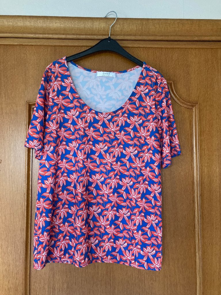 Rood met blauw zomerbloesje, Luna's,  38 onderaan elastiek, Vêtements | Femmes, Blouses & Tuniques, Rouge, Taille 38/40 (M), Enlèvement ou Envoi