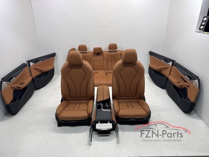 BMW 5-Serie G30 LCI Sport Interieur Leder Cognac Compleet (8, Ophalen of Verzenden, Gebruikt