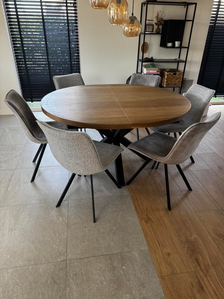 Eettafel  Henders & Hazel, Ophalen, Zo goed als nieuw