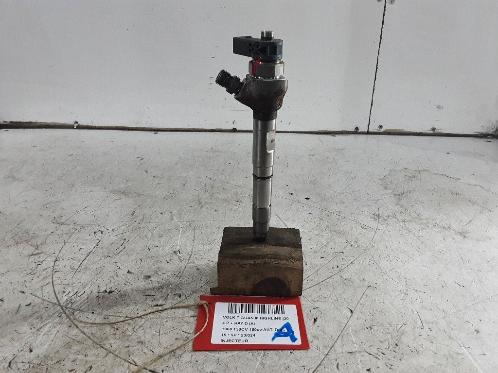 INJECTOR BRANDSTOF Volkswagen Tiguan (AD1) (04L130277AC), Gebruikt, Volkswagen, Mevr. I. Hauben, Rue de l'Espoir 34 34
4030  GRIVEGNÉE, BE