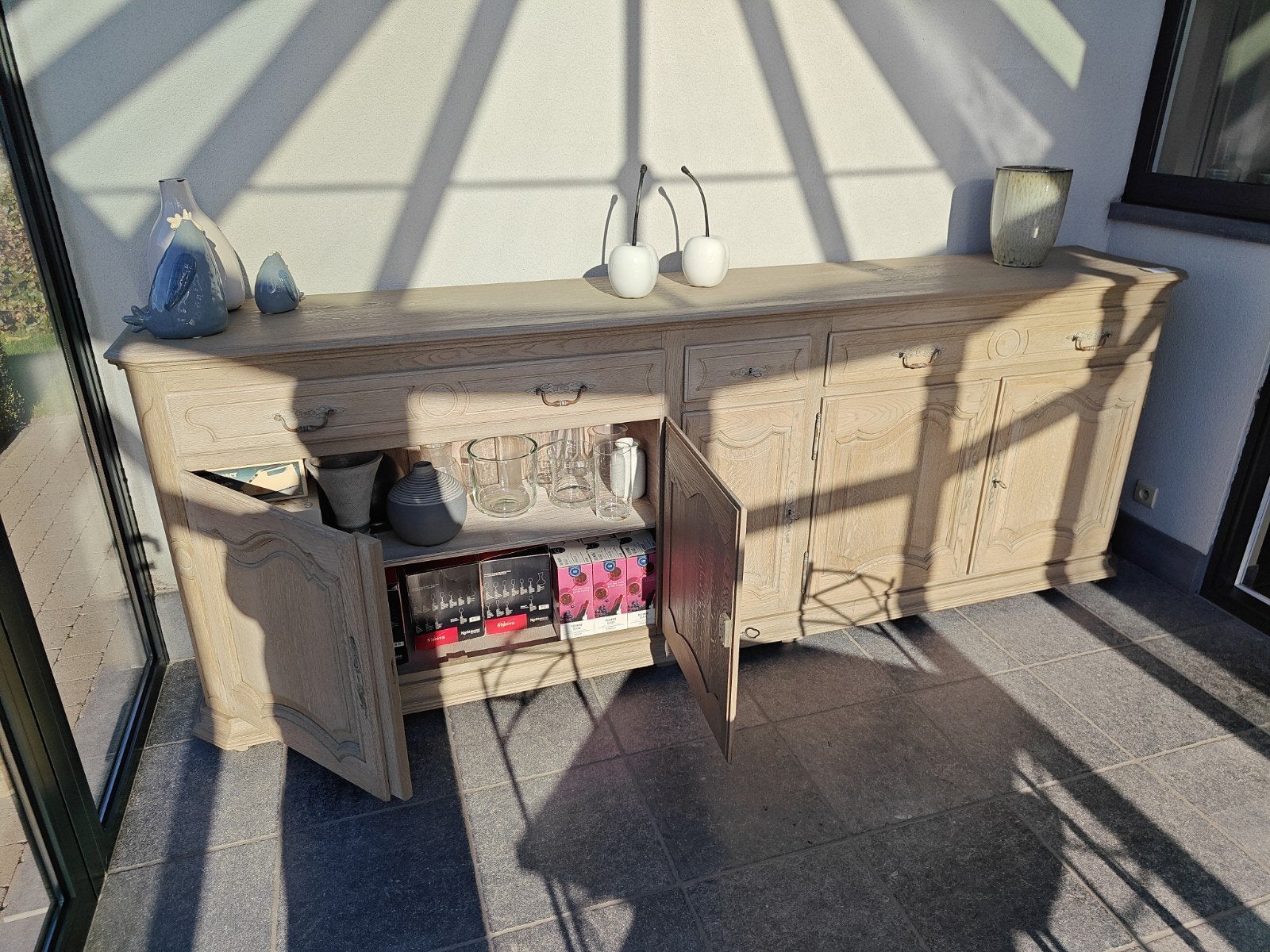dressoir, Ophalen