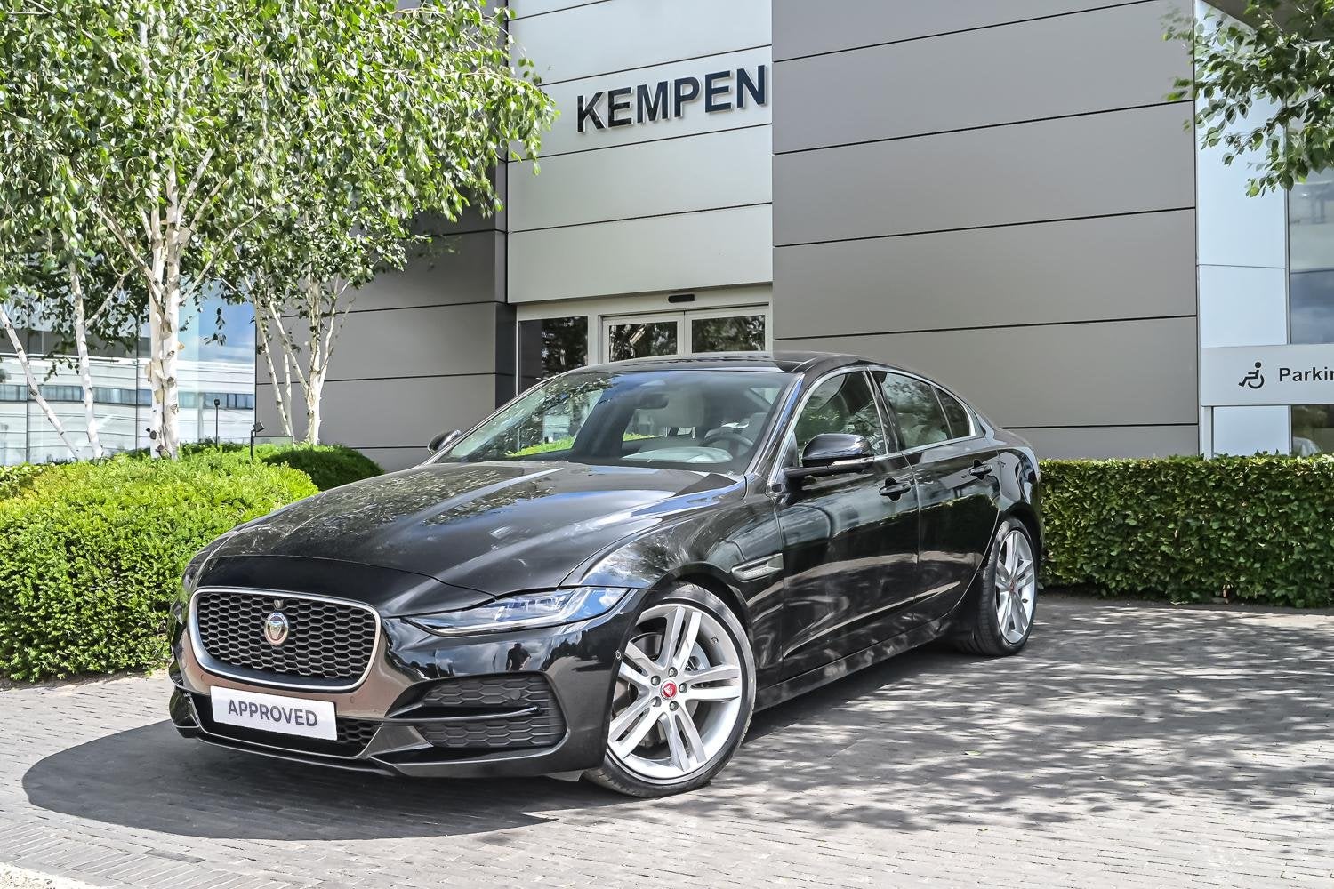Jaguar XE D200 S, Autos, Jaguar, Achat, Entreprise, 200 ch, Noir