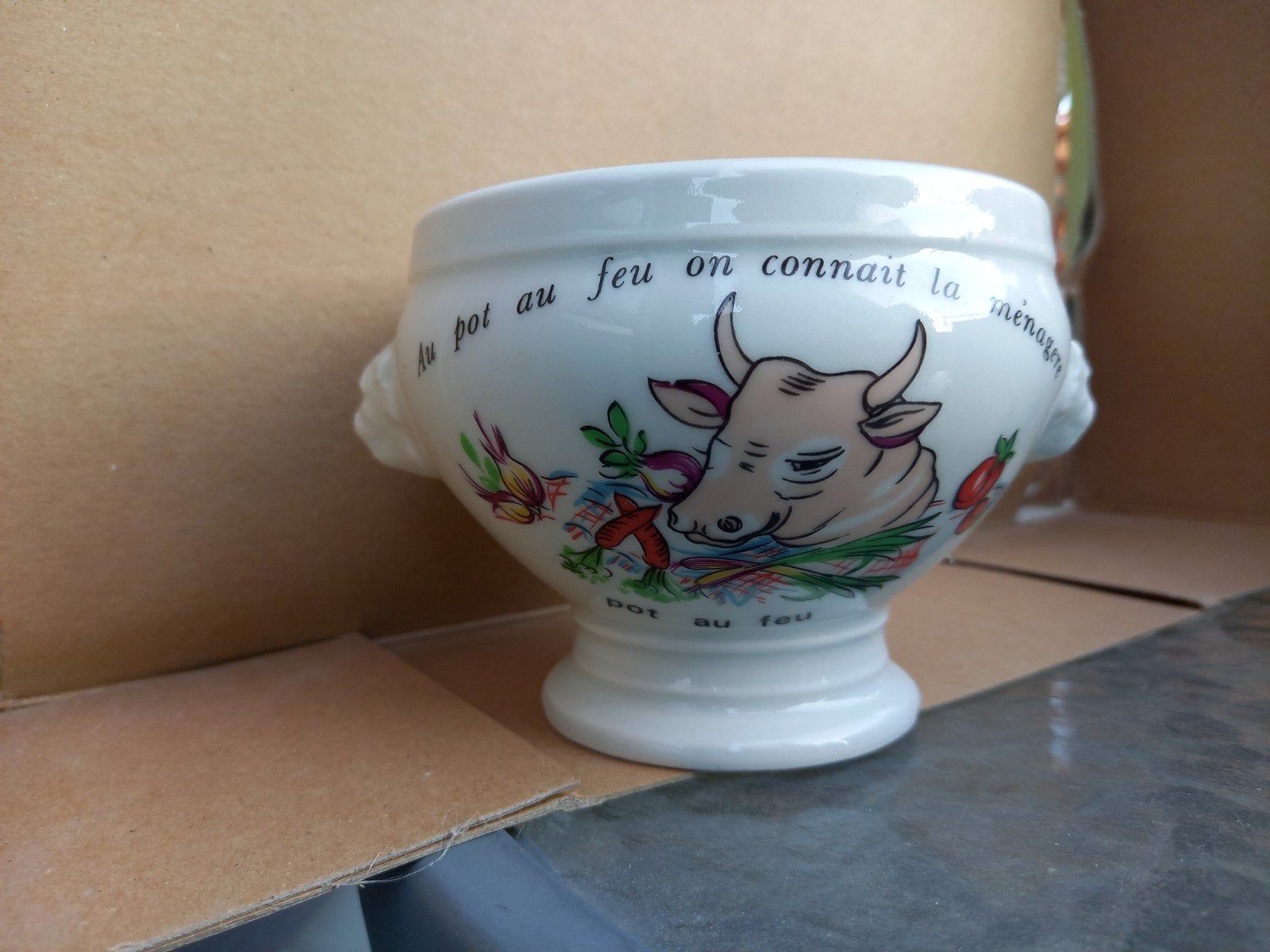 bols vintage en porcelaine, Enlèvement