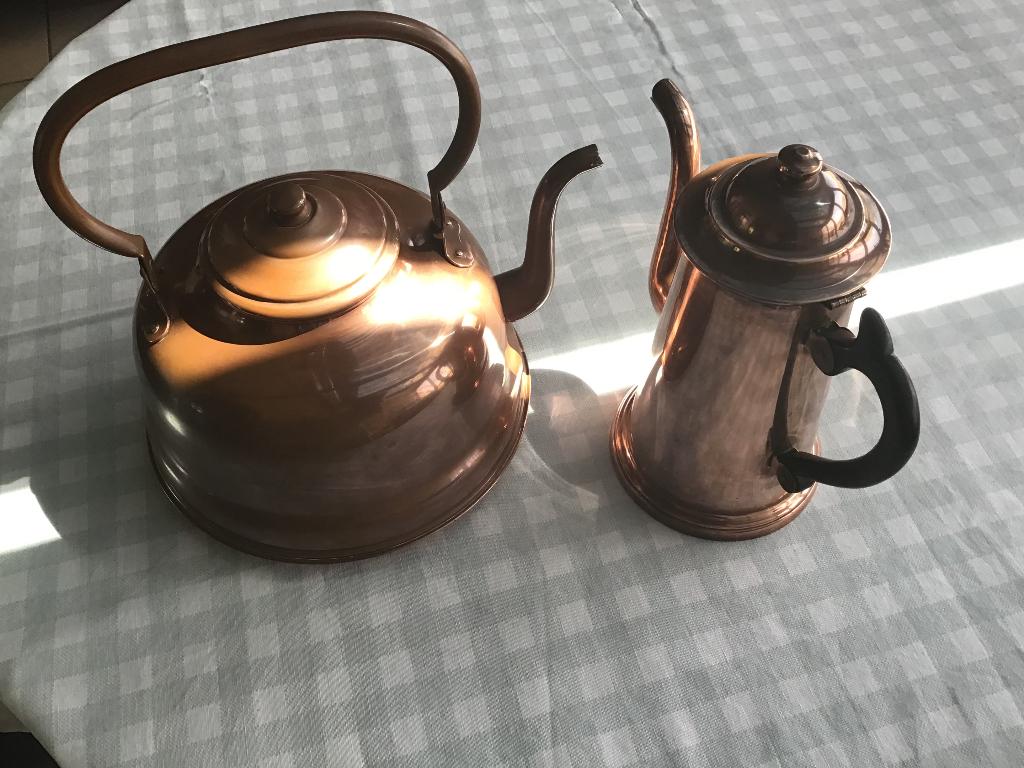 Koperen koffie en waterpot, Ophalen
