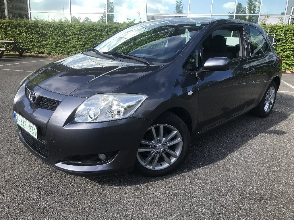 Navigation Toyota Aurus essence 2009 - homologuée, Autos, Achat, Boîte manuelle, Entretenue par le concessionnaire, 5 places