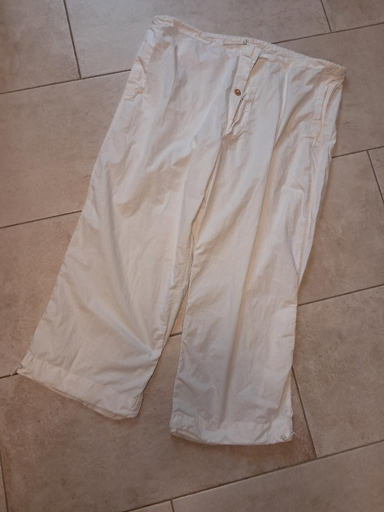 Pantalon blanc us ww2, Envoi