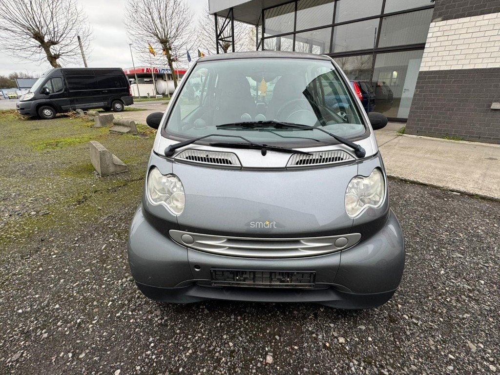 Smart forTwo Coupé 0.7 Turbo AUTOMATIQUE bj. 2004 137000km, Auto's, Automaat, https://public.car-pass.be/vhr/19d85c49-504f-49ca-9af8-8911ecaf298d