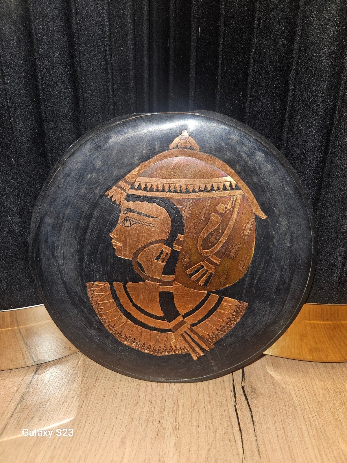 Assiette murale vintage Égypte antique – Cuivre & Laiton gra, Enlèvement, Métal