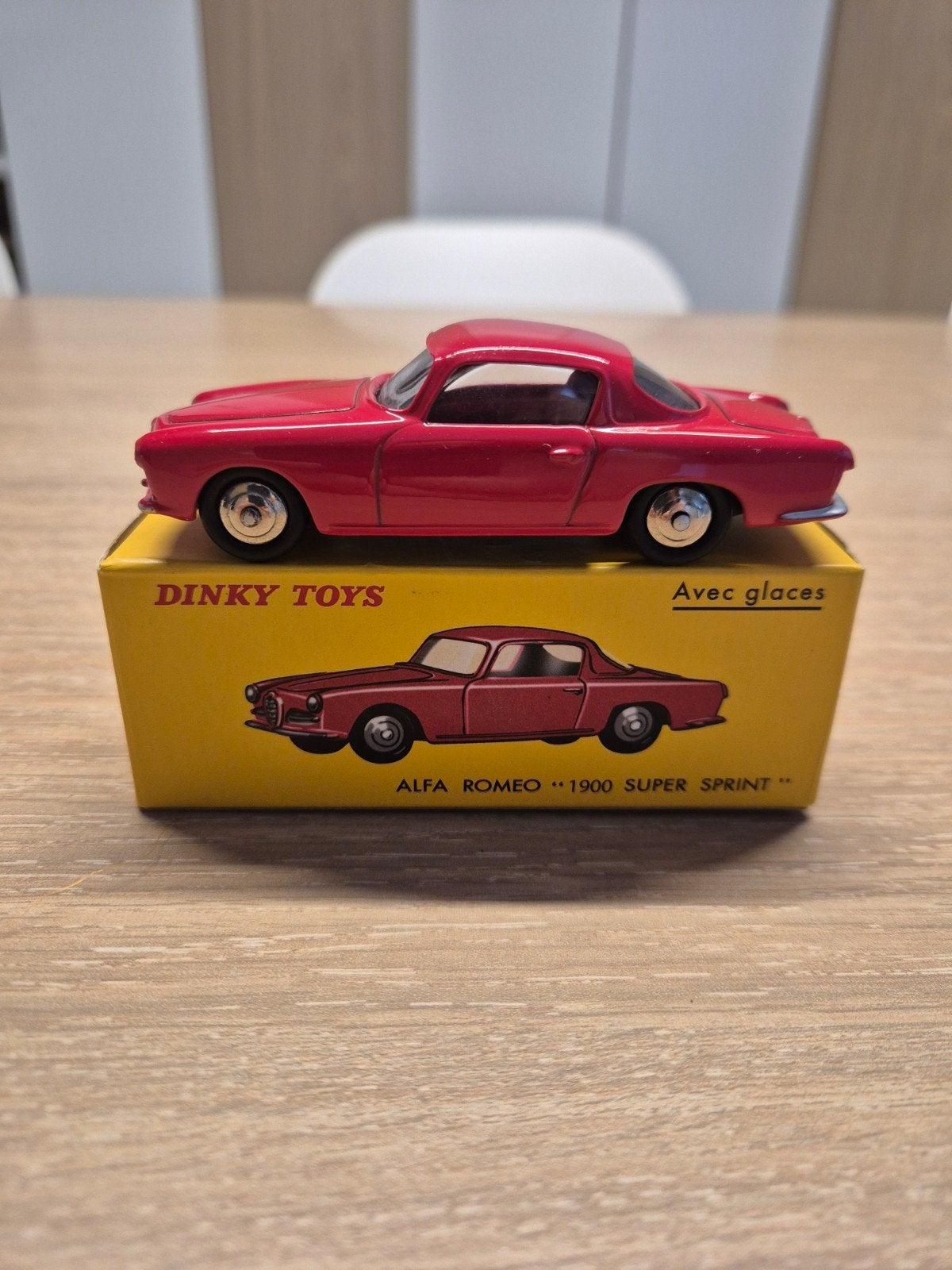 Dinky Toys Alga Romei « 1900 Super Sprint », éditions Atlas, Envoi