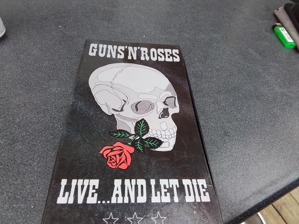 Guns n roses boxset live and let die, Verzamelen, Ophalen of Verzenden