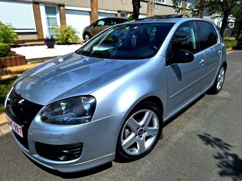 *VW GOLF GT SPORTBACK TSI < SI ROOD LIMITED EDITION BENZINE*, Auto's, Voorwielaandrijving, Parkeersensor, 140 kW, Zilver of Grijs