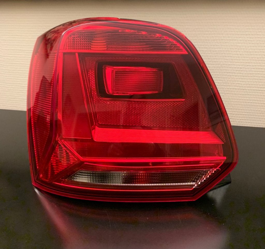 Feu arrière gauche pour VW Polo 6C, Enlèvement, Utilisé
