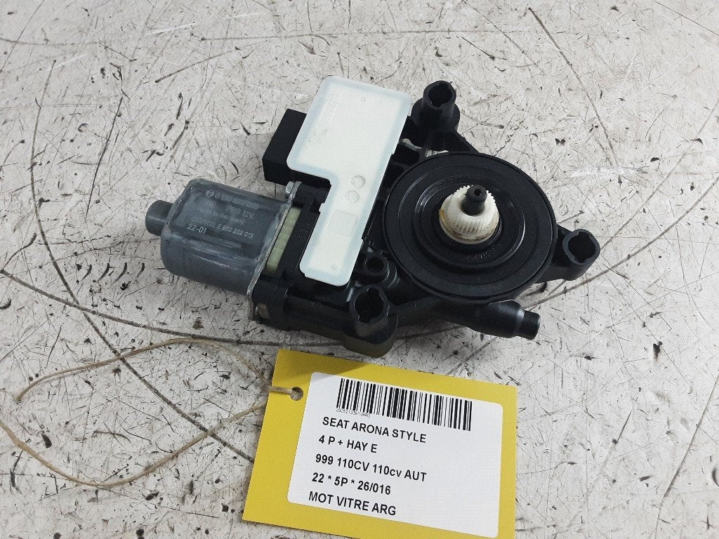 MOTEUR LEVE VITRE ELECTRIQUE ARRIÈRE GAUCHE Arona (KJX), Arrière, Seat Deutschland GmbH, Service@seat.de, Utilisé