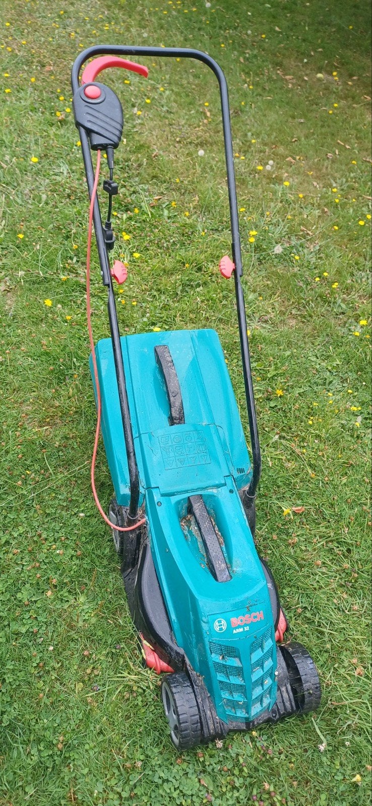Bosch, Jardin & Terrasse, Tondeuses à gazon, Tondeuse rotative, 30 à 39 cm, Enlèvement, Utilisé