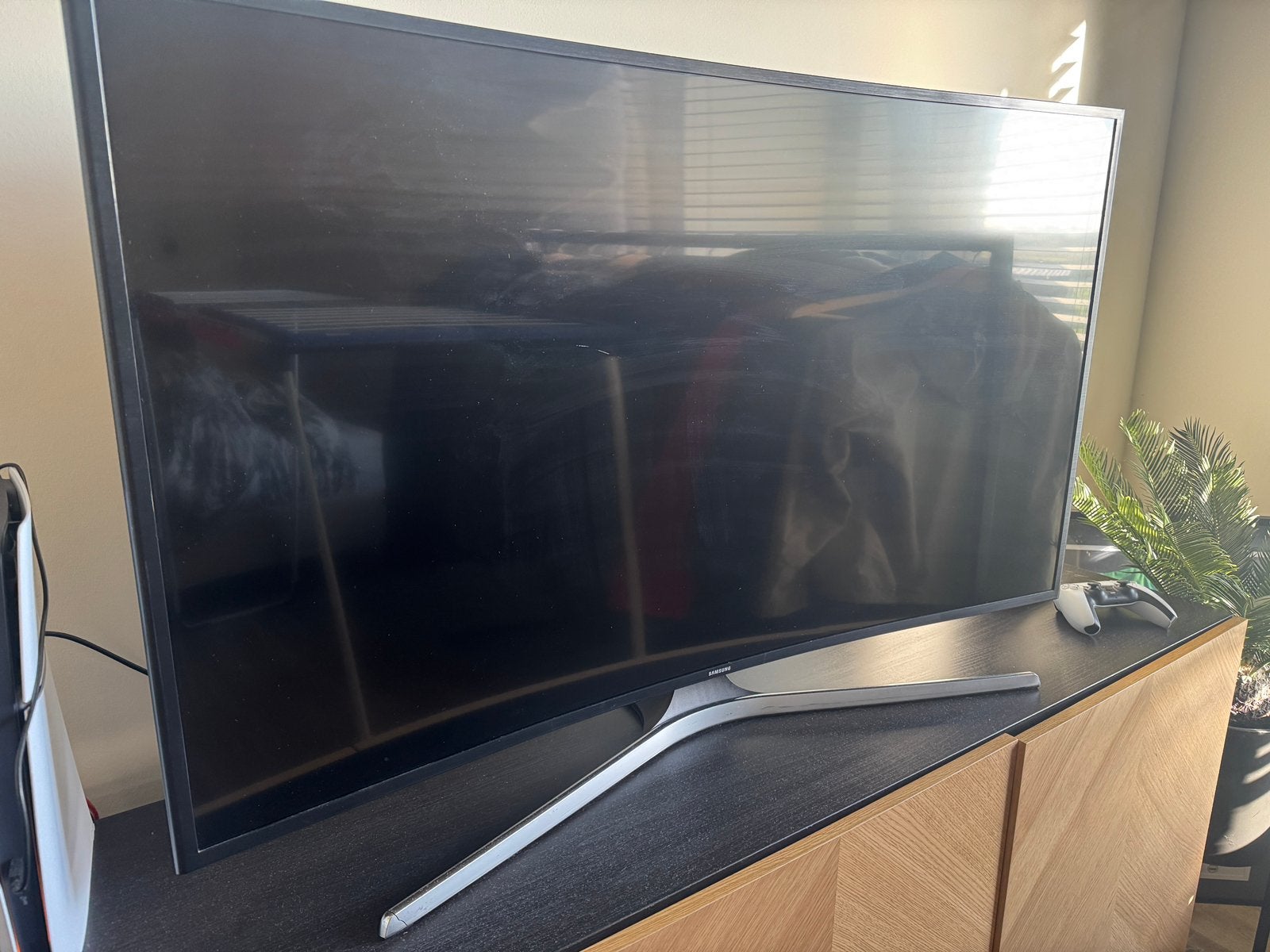 Samsung smart tv is een 49 inch 4K Ultra HD Curved model, Ophalen, Gebruikt, 50 Hz, LCD