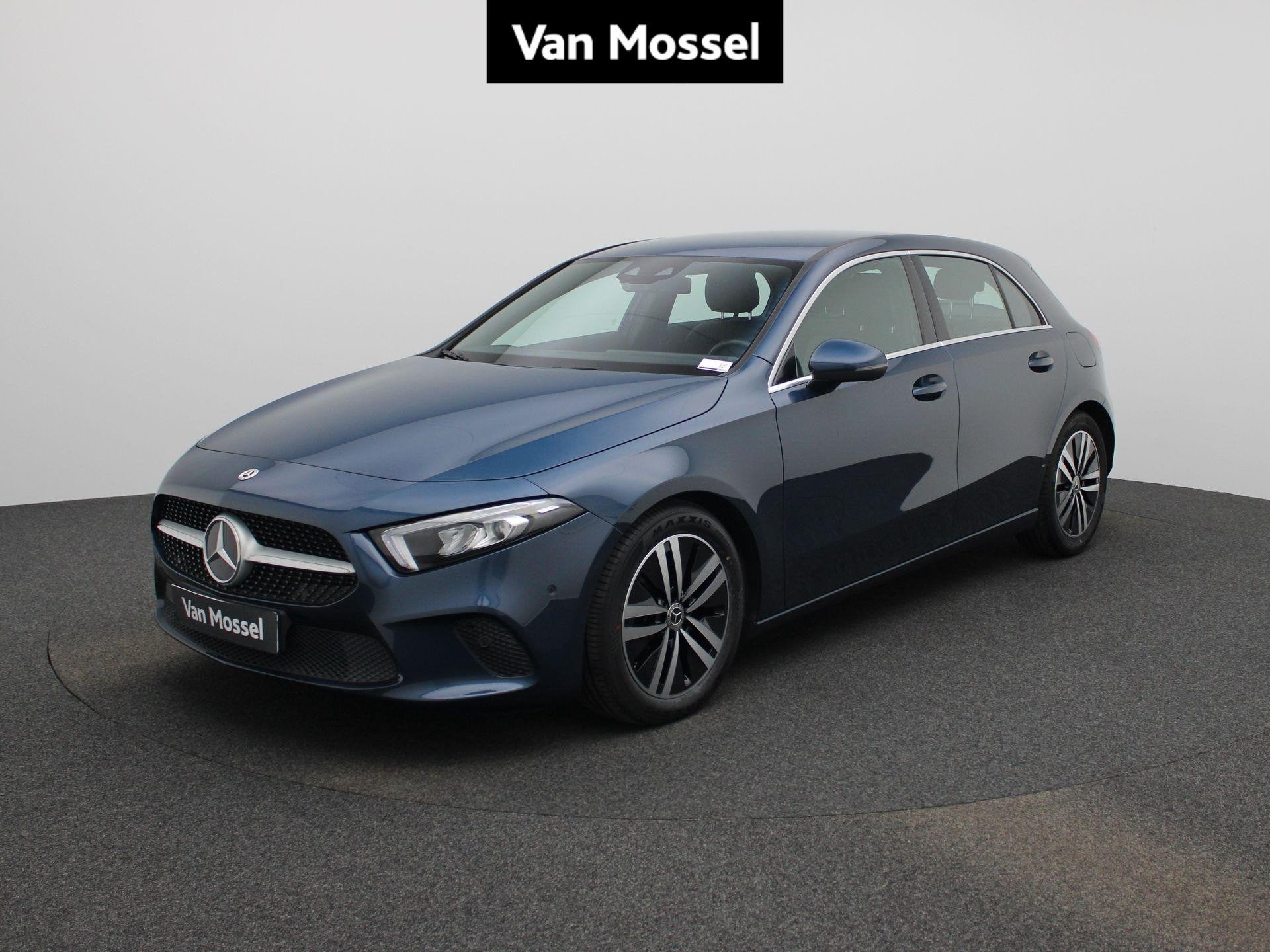 Mercedes-Benz A-Klasse A 200 d Business Solution LED | NAVI, Auto's, Gebruikt, 4 cilinders, Blauw, 107 g/km