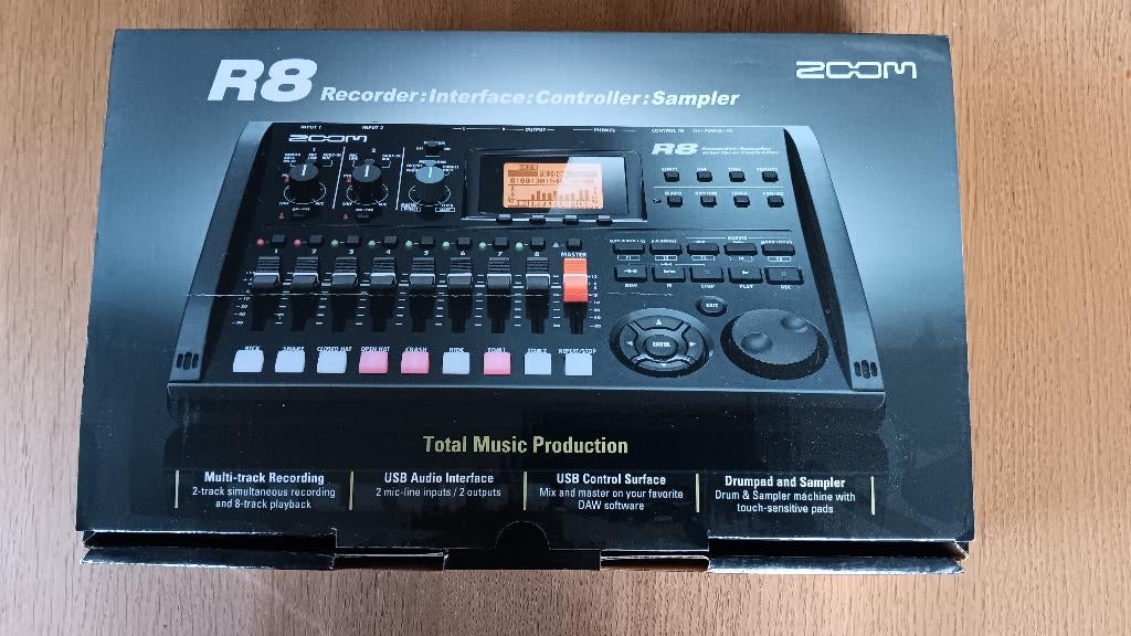 Zoom R8 en U-Phoria UMC404HD, Ophalen of Verzenden, Nieuw