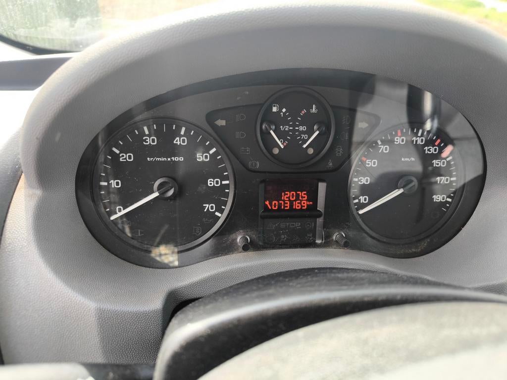 Peugeot expert 2L HDi , Année 2009 , utilitaire 73000km, Autos, Argent ou Gris, Achat, Entreprise, 3 places